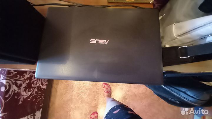 Ноутбук asus+ колонки