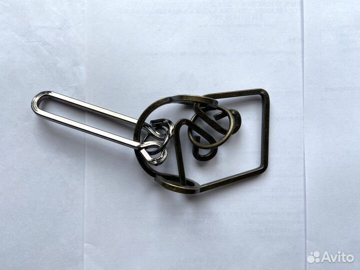 Головоломки металлические