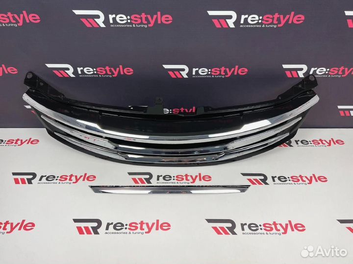 Решетка радиатора Toyota Camry 55 14-17 T2059