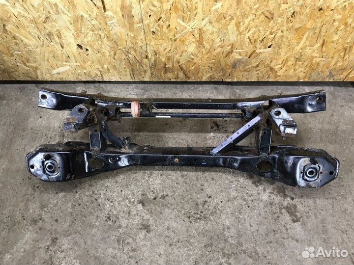 Подрамник задний Ford Focus 3 седан 1.6 2012