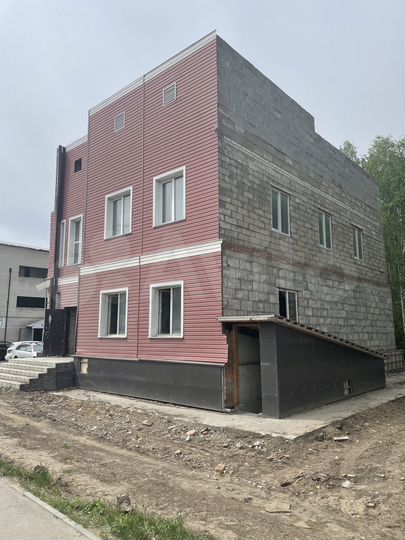 Здание, 360 м²