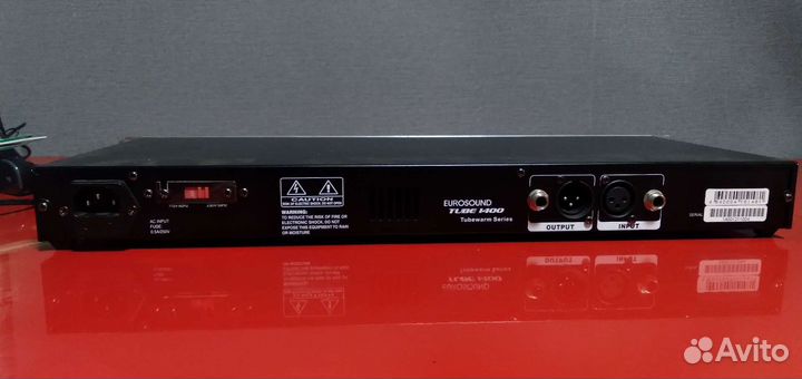 Ламповый предусилитель для микрофона Tube - 1400