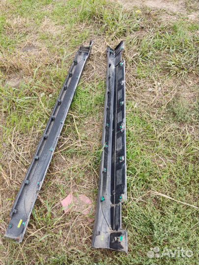 Накладка на порог наружная левая Hyundai Tucson