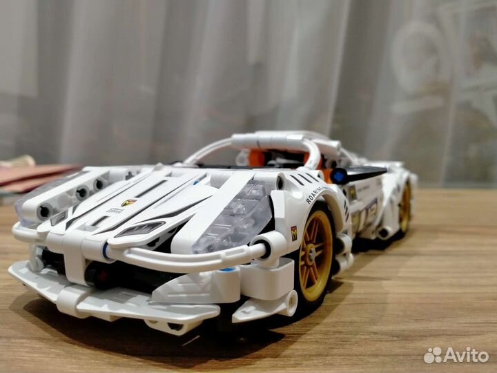 Lego автомобиль