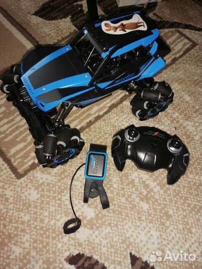 Машина на пульте управления