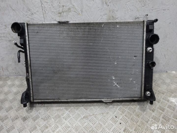 Кассета радиаторов Мерседес 204 207 212 218