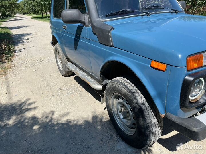 LADA 4x4 (Нива) 1.7 МТ, 2007, 160 000 км
