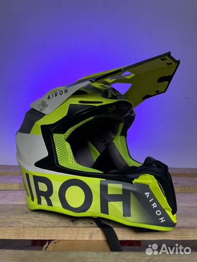 Внедорожный шлем Airoh Twist 2.0 Bit Yellow