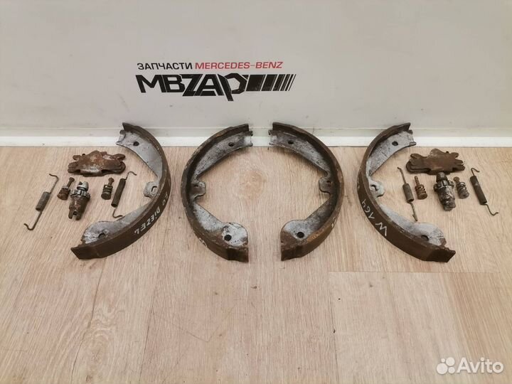 Колодки стояночного тормоза Mercedes W164 ML 164