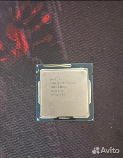 Материнская плата с процессором и памятью