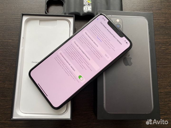 iPhone 11 Pro Max, 64 ГБ