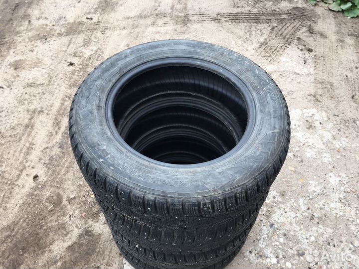 Nokian Tyres Hakkapeliitta 7 195/65 R15 82T