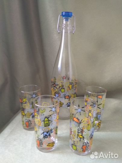 Стаканы+ бутылка