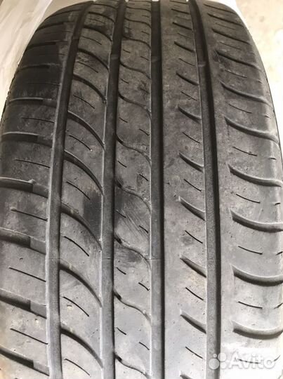 Compasal Smacher 215/50 R17 95W