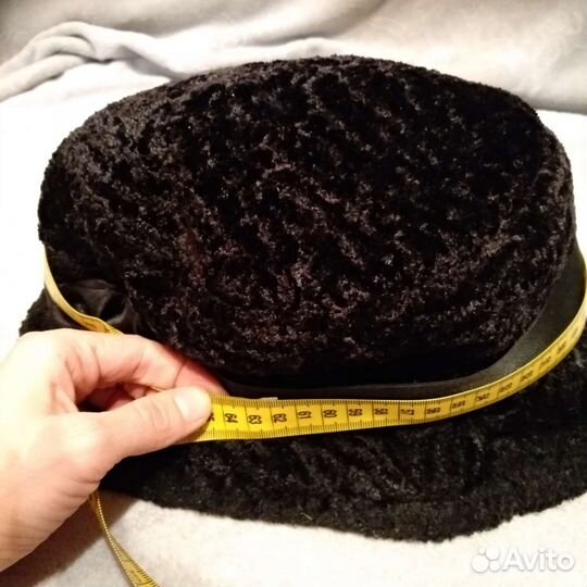 Шляпа женская теплая черная