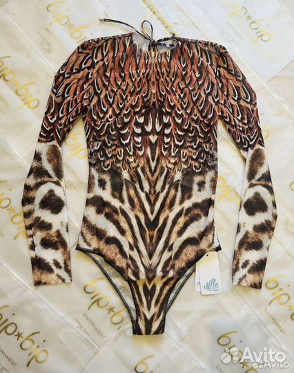 Умный купальник пропускающий загар SPF