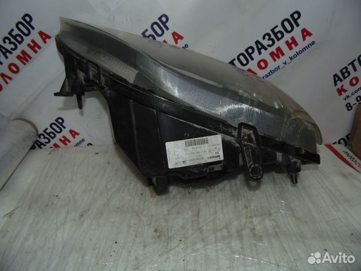 Фара правая Renault Logan 8200675053