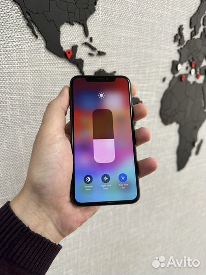iPhone Xs, 64 ГБ