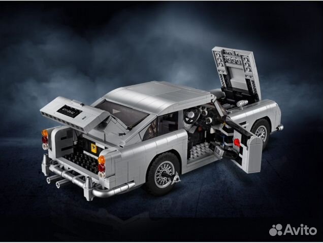 Лего James Bond Aston Martin DB5