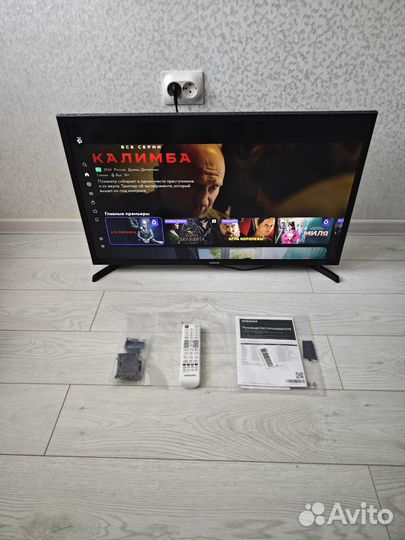 SMART TV Samsung 32 дюйма Full HD, гарантия 1 год