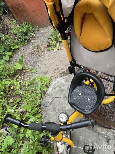 Велосипед с родительской ручкой