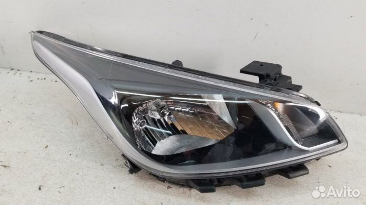 Фара на Kia rio 2017-2020 92102h0000