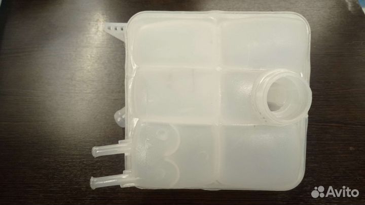 Расширительный бачок Ford Focus 2