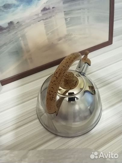 Чайник со свистком новый