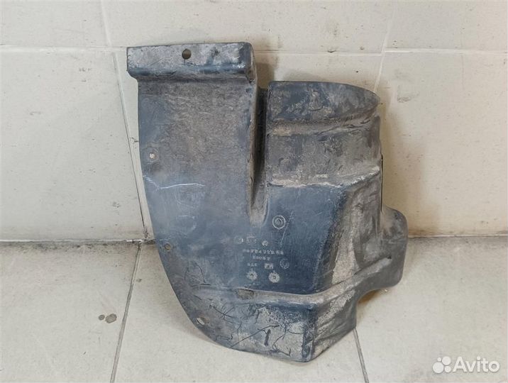 Подкрылок задний левый Chrysler PT Cruiser 2007