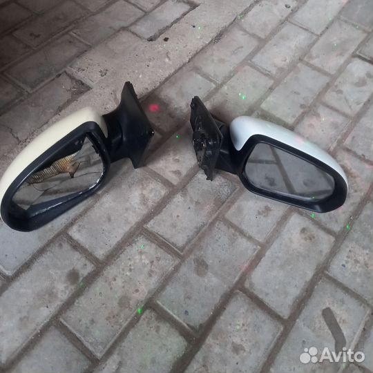 Боковые зеркала на Kia Rio 3