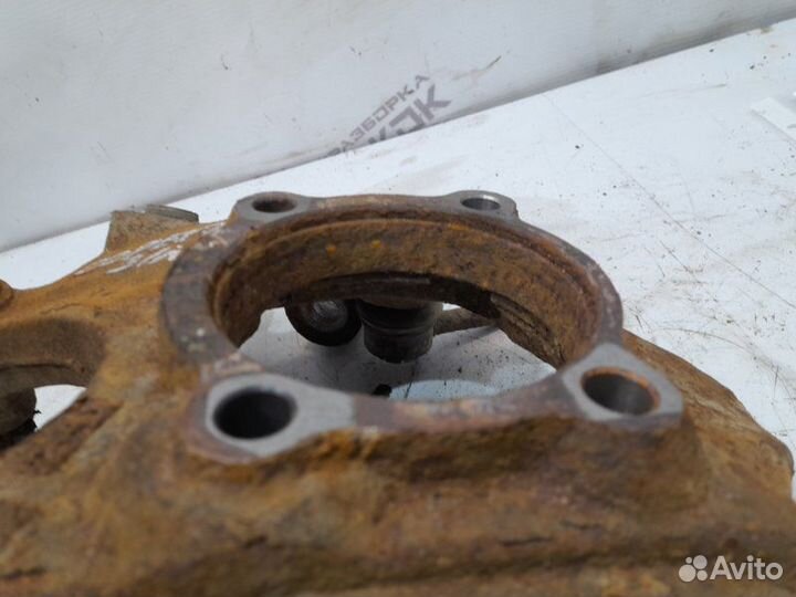 Кулак задний цапфа задний левый Kia Sorento XM 2.4