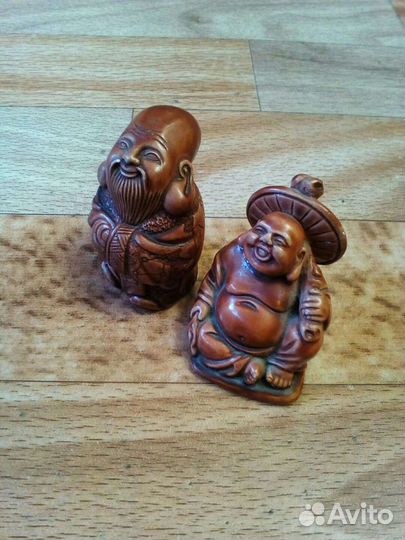 Фигурки нэцкэ