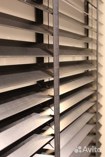 Жалюзи деревянные