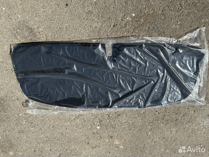 Утеплитель шумо-ция капота toyota corolla/180