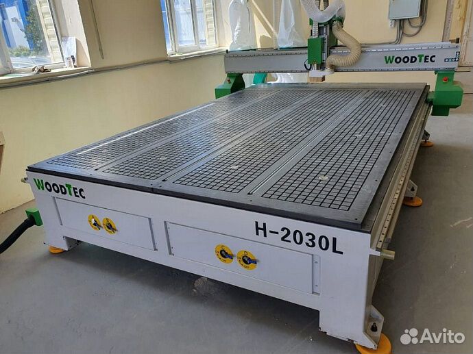 Фрезерно-гравировальный станок с чпу WT H 2030L