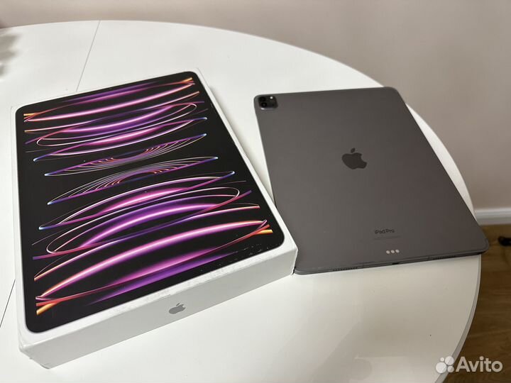 iPad Pro 12.9 m2 2022 128gb Wi-Fi + Cellular