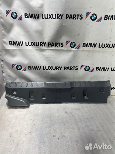 Обшивка багажника Bmw 7 F01 N54B30 2012