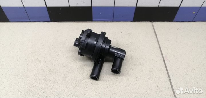 Насос (помпа) электрический RAV 4 2013