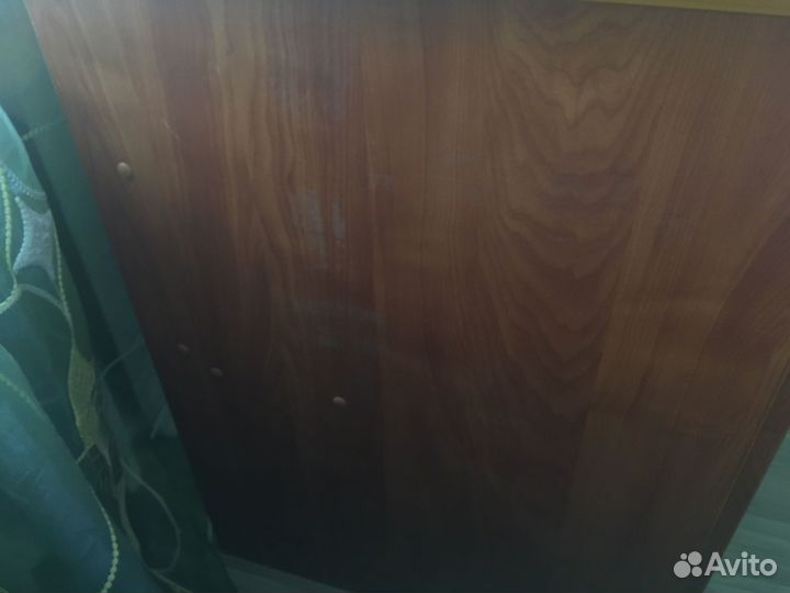 Столик для учебы