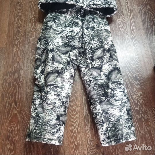 Зимний костюм для охоты и рыбалки