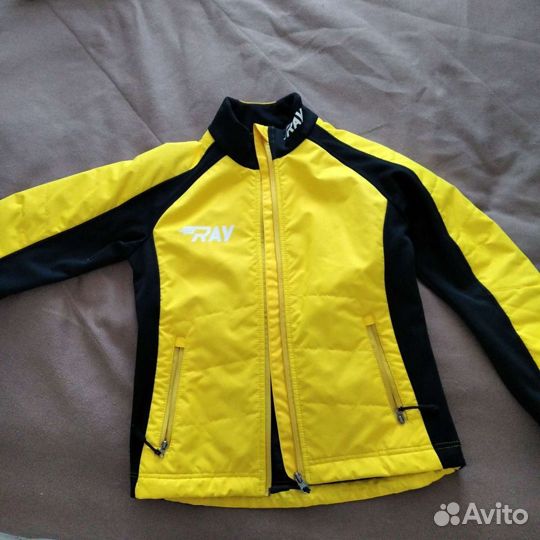 Куртка спортивная