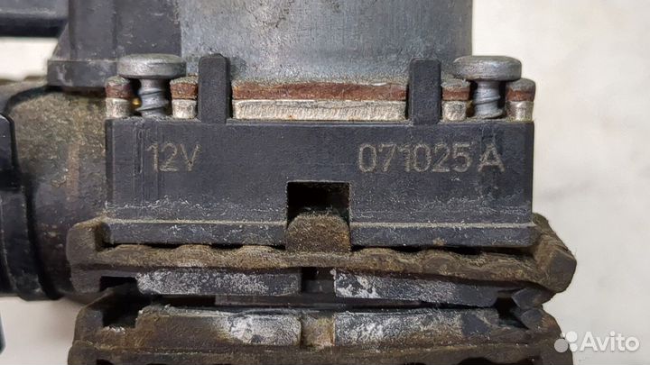 Кран отопителя Audi A6 (C6), 2008