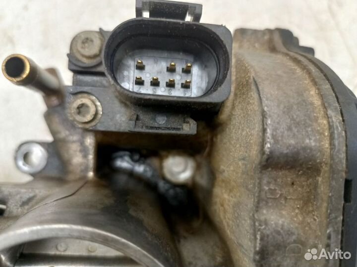 Дроссельная заслонка