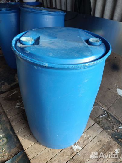 Бочки пластиковые (227л)