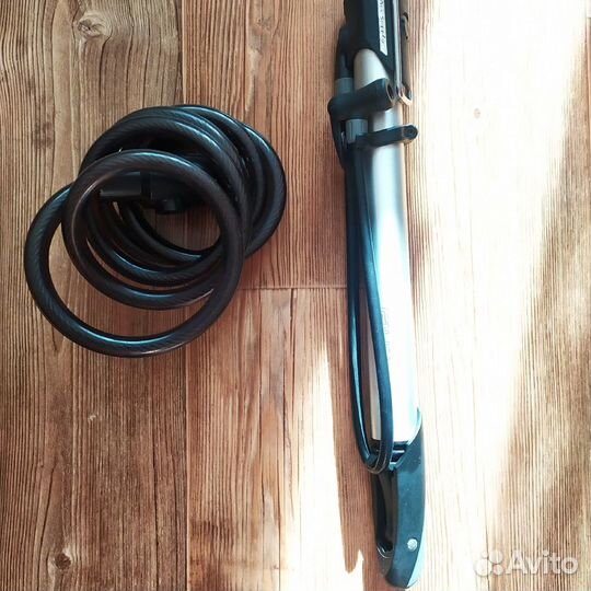 Велосипед Forward apache с корзиной насосом и ключ