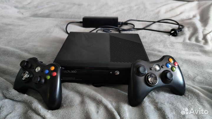 Xbox 360 E 500gb