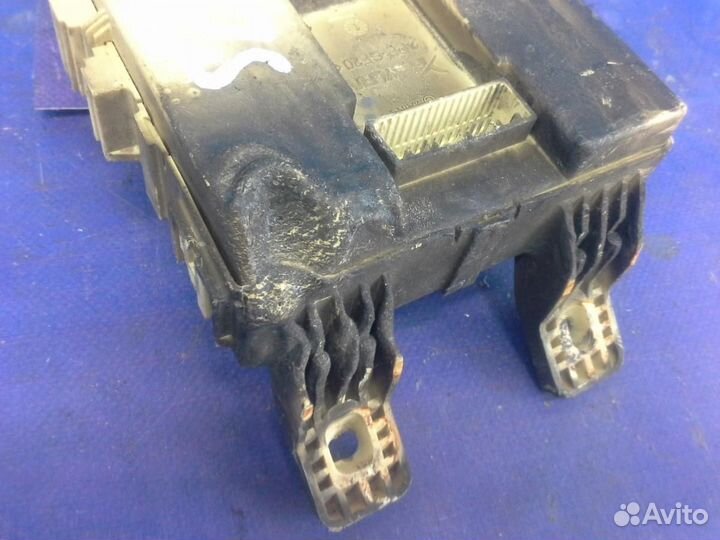 Блок предохранителей Hyundai Solaris Accent IV 201