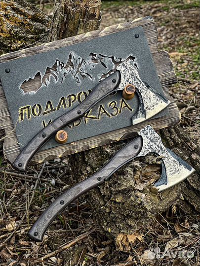 Топор кованный
