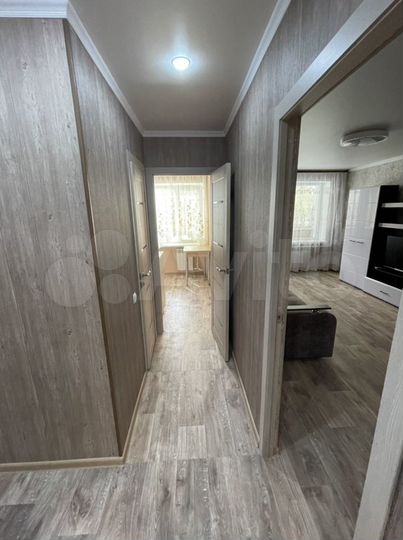 2-к. квартира, 50 м², 2/5 эт.