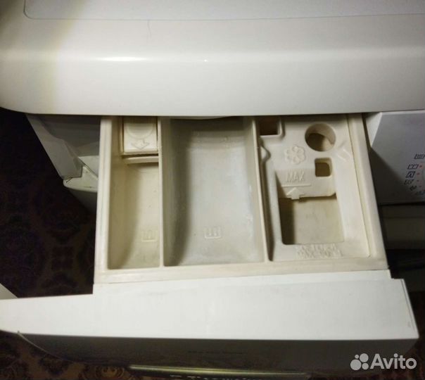 Стиральная машина Electrolux EWF10470W 6 кг